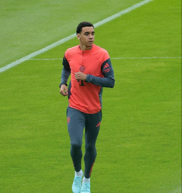 亿腾证券 拜仁5年合同锁定德国新星!